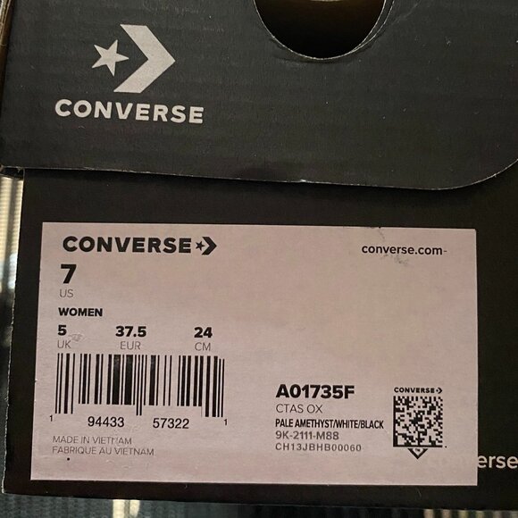 NWT Converse Chuck Taylor All Star Sneaker - Size 7 - Picture 5 of 5